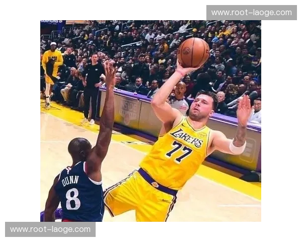 湖人终结14年洛城德比劣势 赛季3胜1负压制快船改写竞争格局