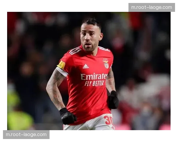 奥塔门迪坐镇本菲卡后防 经验丰富的老将需要稳定军心